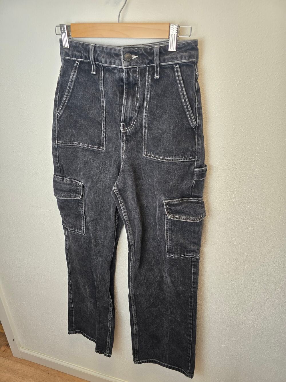 Social Tourist Cargo Jeans Womens 25 Black Wide Leg Carpenter Y2K Baggy